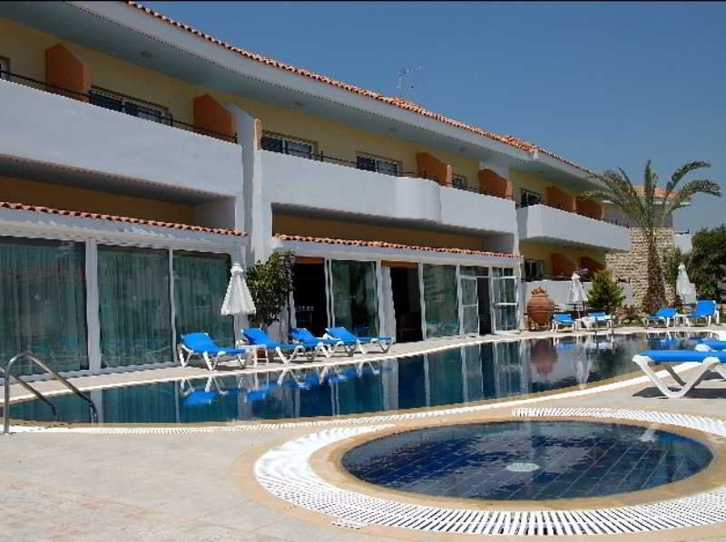 M. Moniatis Hotel Limassol Kültér fotó