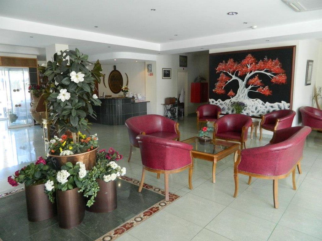 M. Moniatis Hotel Limassol Kültér fotó